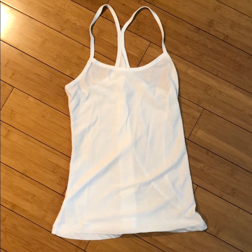 White dry fit Nike tank